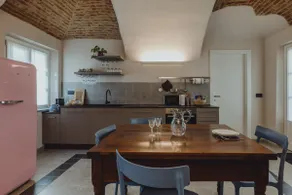 Sant'Andrea Townhouse, within walking distance in the heart of Bra - Image 3