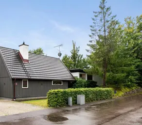 Hellins Stuga - Image 2