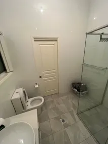 Centrally located studio in North Ryde nr bus stop - Image 4