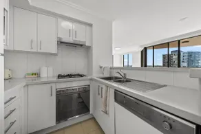 Two BDR Apartment in Parramatta city with view - Image 3
