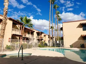 Relaxing Central Tucson stay with Mountain View - Image 2
