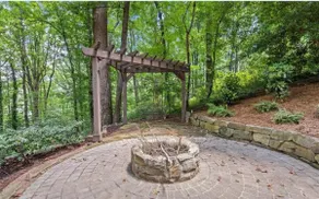 Cumming Deep Water Retreat - a Lake Lanier Haven - Image 4