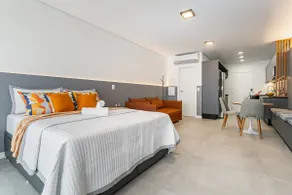 Studio First 236 – Luxury, Gym, Garage, Wi-Fi, 42 m² - Image 2