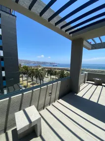 Well light apartment with terrace and parking - Image 2
