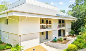 Wanderlust Bungalow on May - Downtown Adventure - Image 3