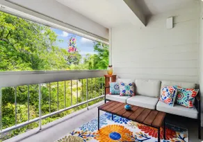 Wanderlust Bungalow on May - Downtown Adventure - Image 2