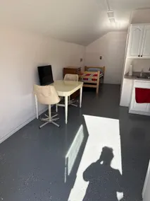 Studio Cove - Image 4