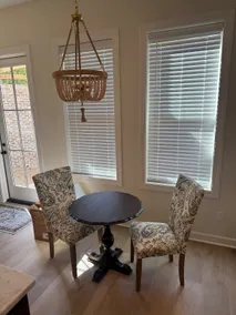 Three Bedroom Home - King Bed - Full Kitchen - Image 3
