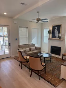 Three Bedroom Home - King Bed - Full Kitchen - Image 2