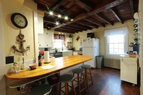 Historic Coastal Colonial, Short walk to downtown - Image 3