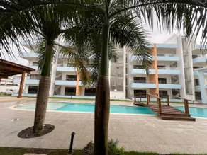 2 Bedroom Apartment With Pool and Beach Access - Image 4