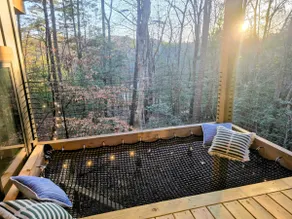 Modern Tree House in Ellijay - Image 2