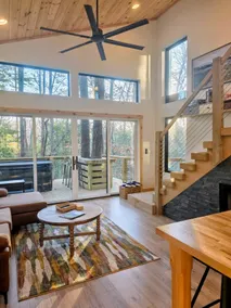 Modern Tree House in Ellijay - Image 3