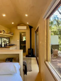 Blue Mountains Forest Cabin - Image 5