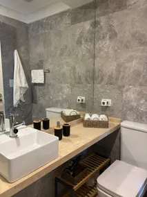 New apartment with pool, gym and coworking - Image 5