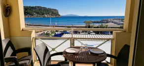 Le Belvédère – Terrace & sea view 10 m from the sand - Image 3