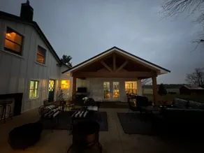 The Farmhouse on Lazy 8 Ranch - Image 3