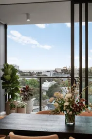 Ocean Glimpse - A Designer Sub-Penthouse at 333STK - Image 4