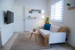 Luna apartment, close to tourist area - Image 4
