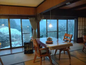 Guest house with a small field in a rural area.Groups welcome.The sound of the wind, the chirping of birds, and the starry sky will welcome you - Image 2