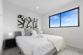 Spacious Panoramic 2BR Apartment, Parking and Views - Image 2