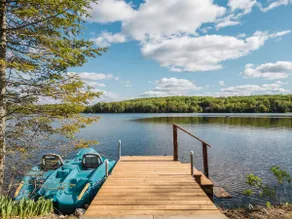 Muskoka Retreat on Bay Lake - Image 5