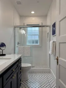 Blue’s Blissful Bungalow. In Historic Laurel - Image 4