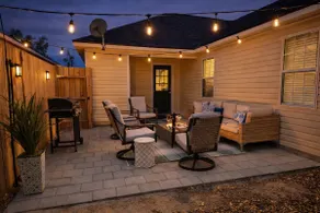 GAME ON! Family Fun House • Game Rm • 6TVs & Grill - Image 5