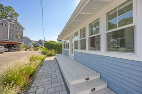 House Haven steps from North Beach walk to town - Image 4