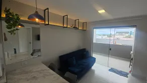 Solar Apartment: New 88m from the Beach with Garage - Image 2