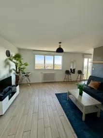 3 Bedroom Apartment – Forest View, Balcony & Parking - Image 5