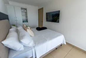 Beachfront 1BR Condo • High Floor • Nice Views - Image 5