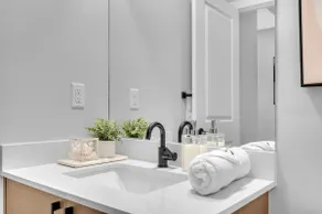 Casa Velluto Suite • On 17th Ave • Office - Image 4