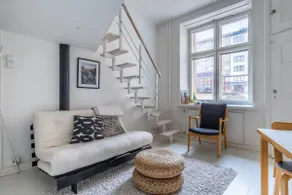 Modern Loft Steps From Linnanmäki & Kallio Church - Image 2