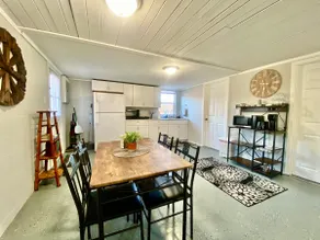 The Cozy Cottage - Image 3