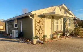 The Cozy Cottage - Image 2
