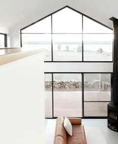 Koze Haus: Blissful house overlooking the river - Image 4