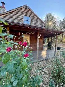 The Rustic Roost – Peaceful Farmside Cabin - Image 4