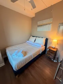 *Lux Stay* MINS to *Mercedes Benz Stadium* - Image 3