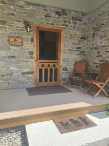 Cabin at Grafton Glen - Image 3