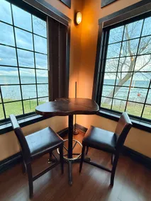 High Tide Retreat on Sparkling Lake Ontario - Image 2