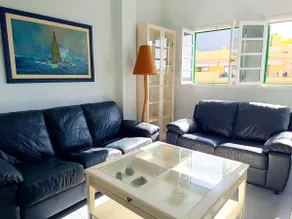 The Sea Breeze's Place. 1 minute from beach - Image 3