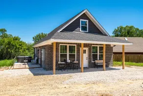 Scenic Hot Springs Cabin - Image 3