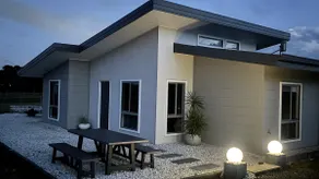Hillside Retreat-Nowra Hill-Holiday Guest House - Image 5