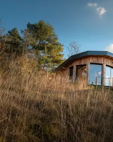 Cocooon Wood, unusual accommodation Savoie - Image 2