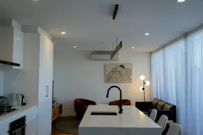 Stylish Urban Retreat in the Heart of Collingwood Melbourne - Image 3