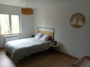 House in the heart of the village - Image 3