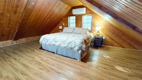 Turner Escape Cabins #2 - Image 5
