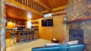 Turner Escape Cabins #2 - Image 2