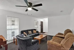 3BR/2BA Home Near Cross Lake, On Cul-de-Sac - Image 5